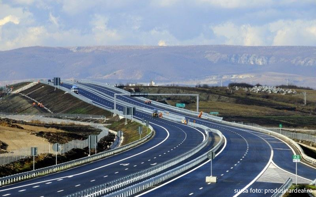 Autostrada Transilvania o ia la vale! O alunecare de teren s-a înregistrat între Nădășelu și Zimbor
