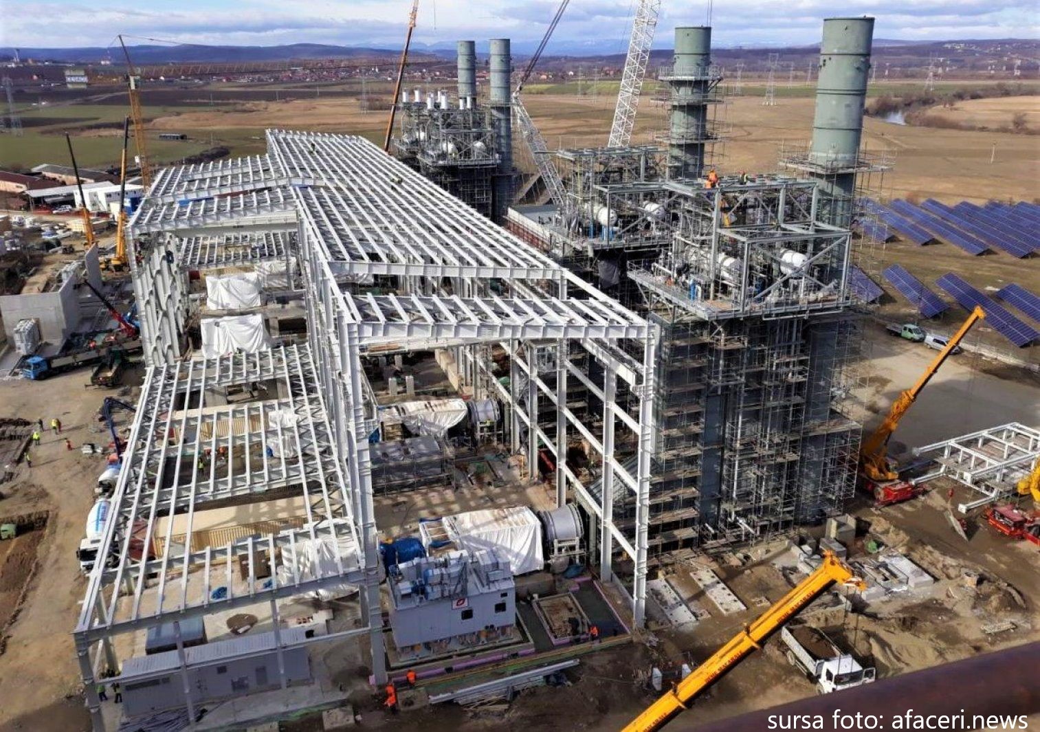 Lucrările la centrala termoelectrică de la Iernut sunt realizate într-o proporţie de 90 la sută