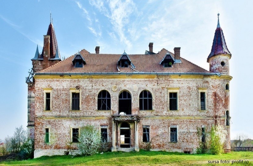 Consiliul Județean Maramureș face demersuri pentru reabilitarea Castelului Teleki din Pribilești
