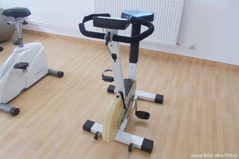 O asociație din Germania a donat Liceului Axente Sever aparatură pentru sala de fitness