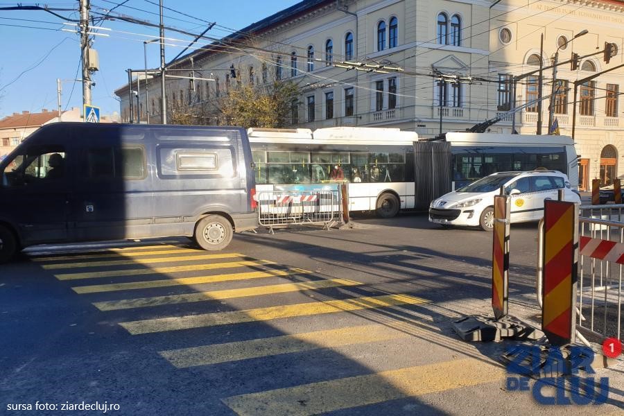 Traficul pe 21 Decembrie a fost reluat în integralitate! Însă cu restricții în zona Prefecturii