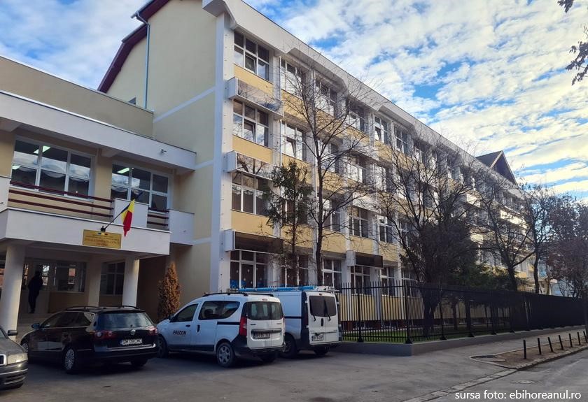 Clădirile Şcolii Gimnaziale 11 din Oradea au fost reabilitate printr-o investiţie europeană