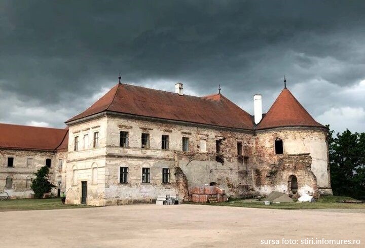 Castelul Banffy din Luduș nu va mai găzdui Secția de psihiatrie a Spitalului „Dr. Valer Russu”