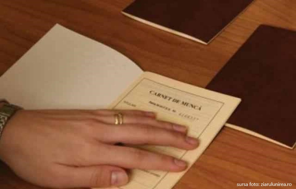 Românii pot verifica online vechimea în muncă și dacă angajatorul le-a plătit contribuția la pensii