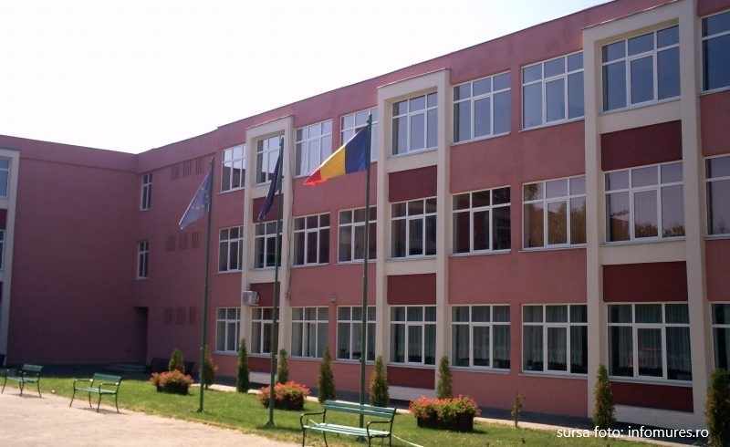 Liceele teoretice - cele mai căutate în județul Mureș sunt locuri libere la cele tehnologice