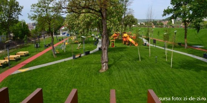 Skandenberg în scop caritabil în Parcul din Luduș, pentru sprijinirea fotbalistului Florin Hidișan