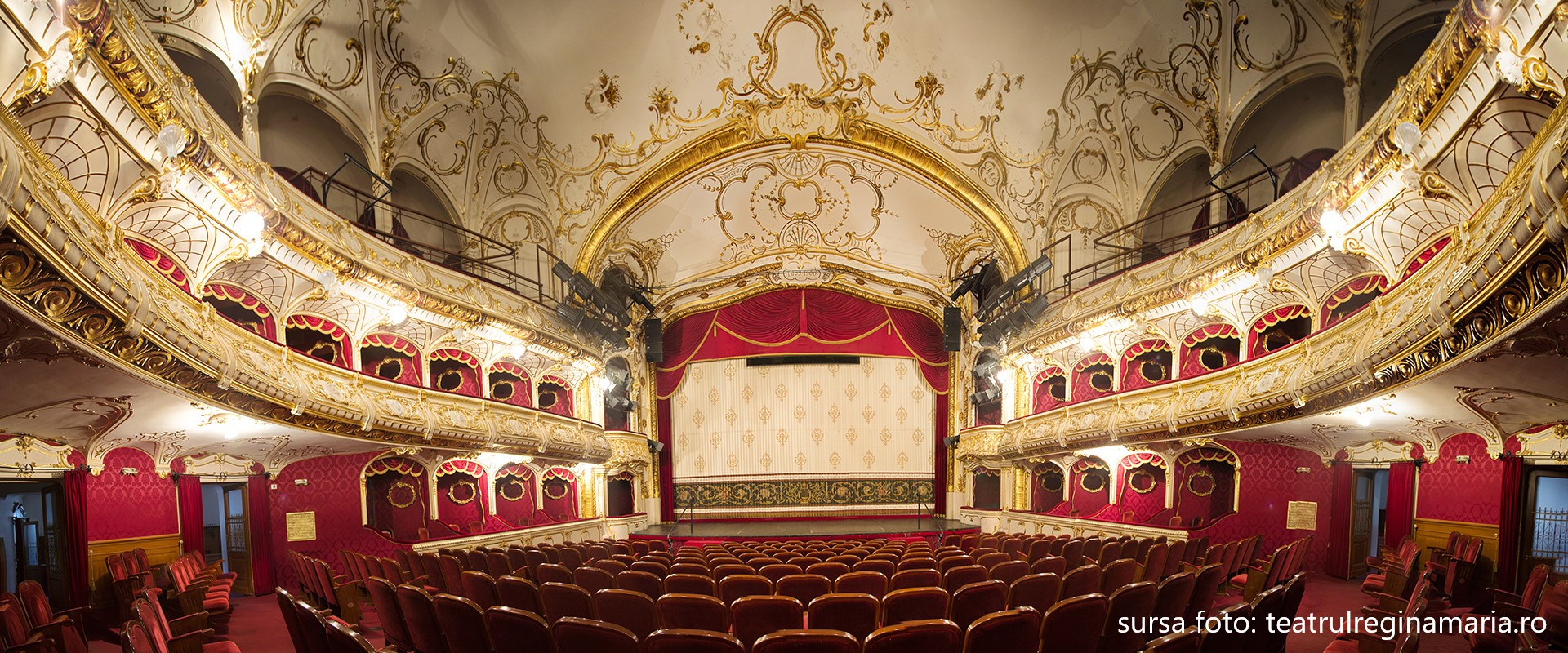 Concertele programate in weekend în Piața Unirii se vor ține în sala Teatrului Regina Maria