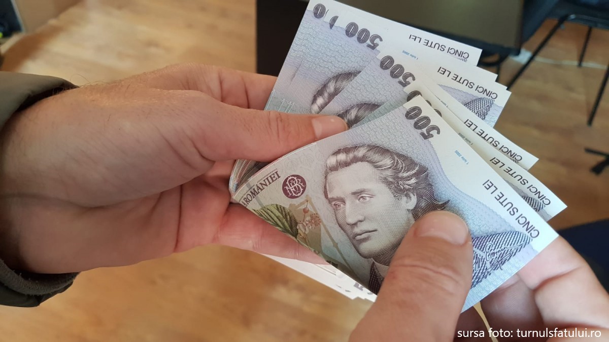 Câştigurile salariale medii lunare brute pe judeţ în iunie sunt cu 25,7 la sută sub media națională
