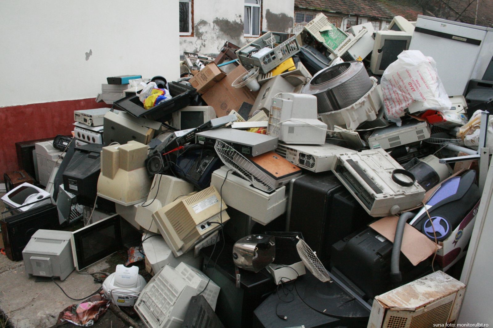 Campanie de colectare a deşeurilor electrice, electronice și electrocasnice la Seini şi Cicârlău