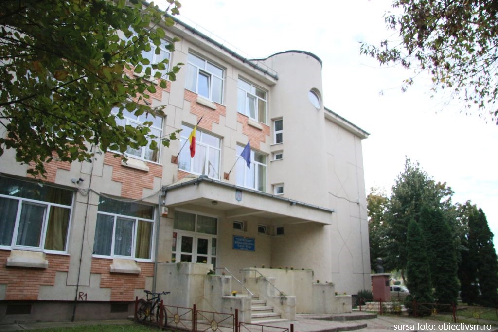 O grădiniță din Satu Mare și o școală din Tășnad au fost închise, după mai multe cazuri de COVID