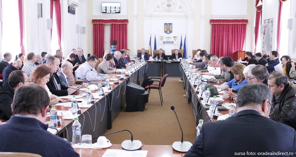 Noua organigramă a Consiliului Județean a fost votată și prevede două noi posturi în plus