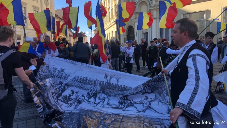 A fost un protest amplu la Sibiu, împotriva amplasării statuii lui Brukenthal în Piața Mare